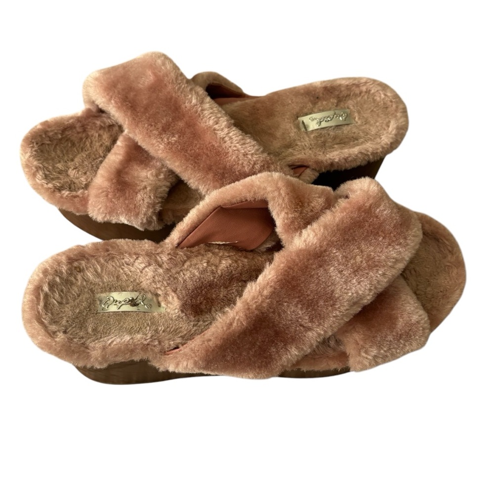 Furry Pink Platform Sandals Size 7 7.5